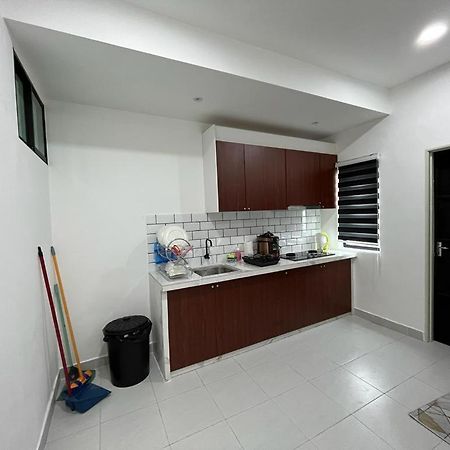 Sure Stay Homestay Simpang Ampat  Exterior photo