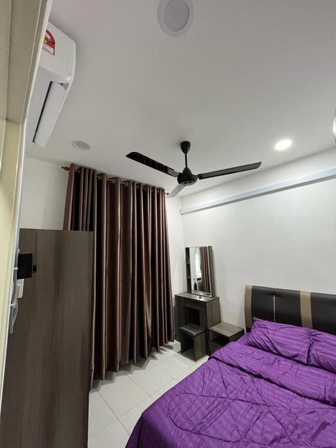Sure Stay Homestay Simpang Ampat  Exterior photo